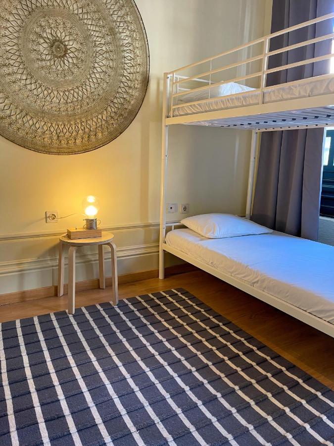 Teodora Accommodation Hostel&Suits OOporto Esterno foto
