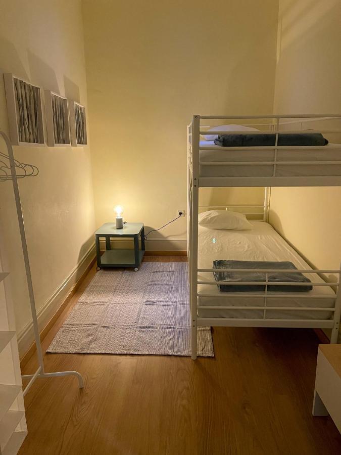 Teodora Accommodation Hostel&Suits OOporto Esterno foto
